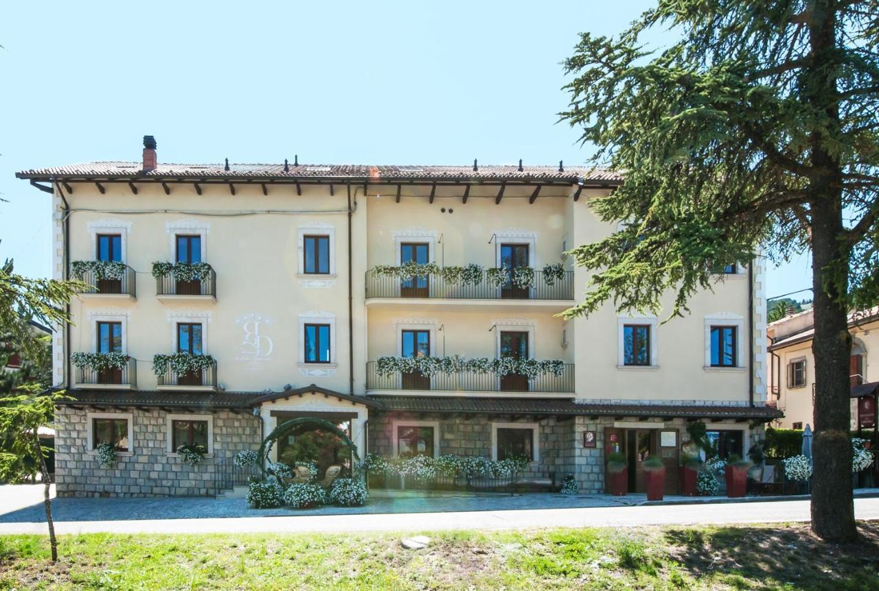 Relais Ducale Spa & Pool Pescocostanzo Exterior foto